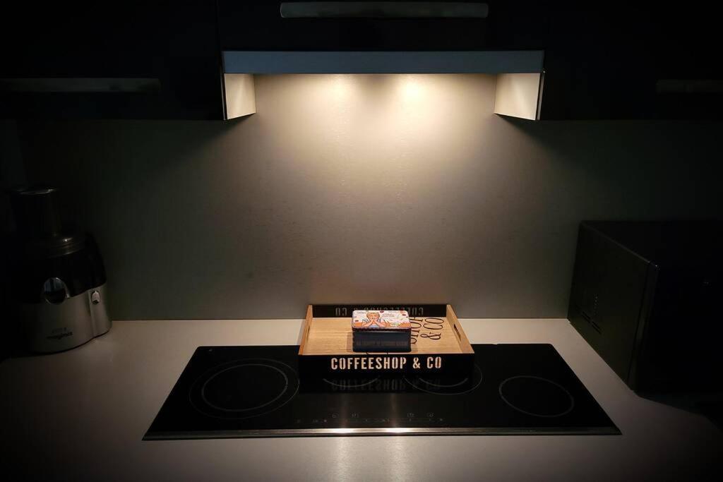 Cosy Apartment Near Disneyland 塞里斯 外观 照片